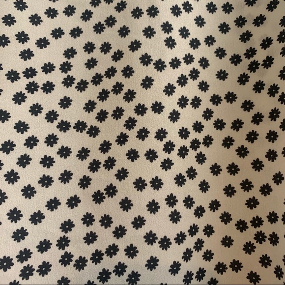 SHEIN Floral Long Sleeve Blouse - Picture 3 of 4